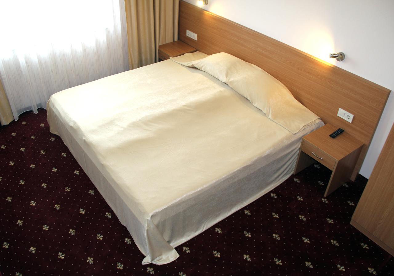 Hotel Coop Rozhen Pamporovo Exteriér fotografie